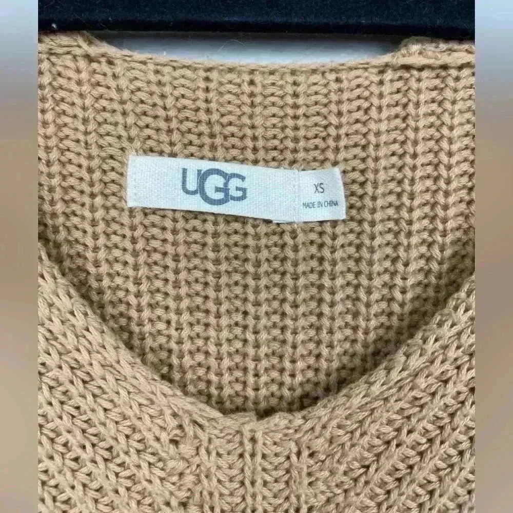UGG Women's XS Camel Criss V-Neck Pullover Sweater Relaxed Cotton Casual Lounge - Picture 3 of 13